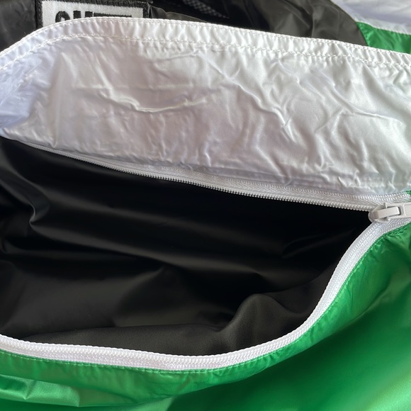 NWT ESSENTIALS SPORT PULLOVER PACKABLE - Picture 5 of 10